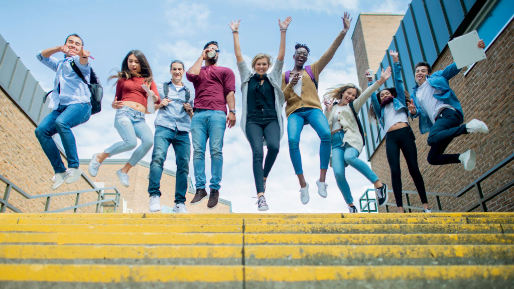 advantage of student loans in 2024